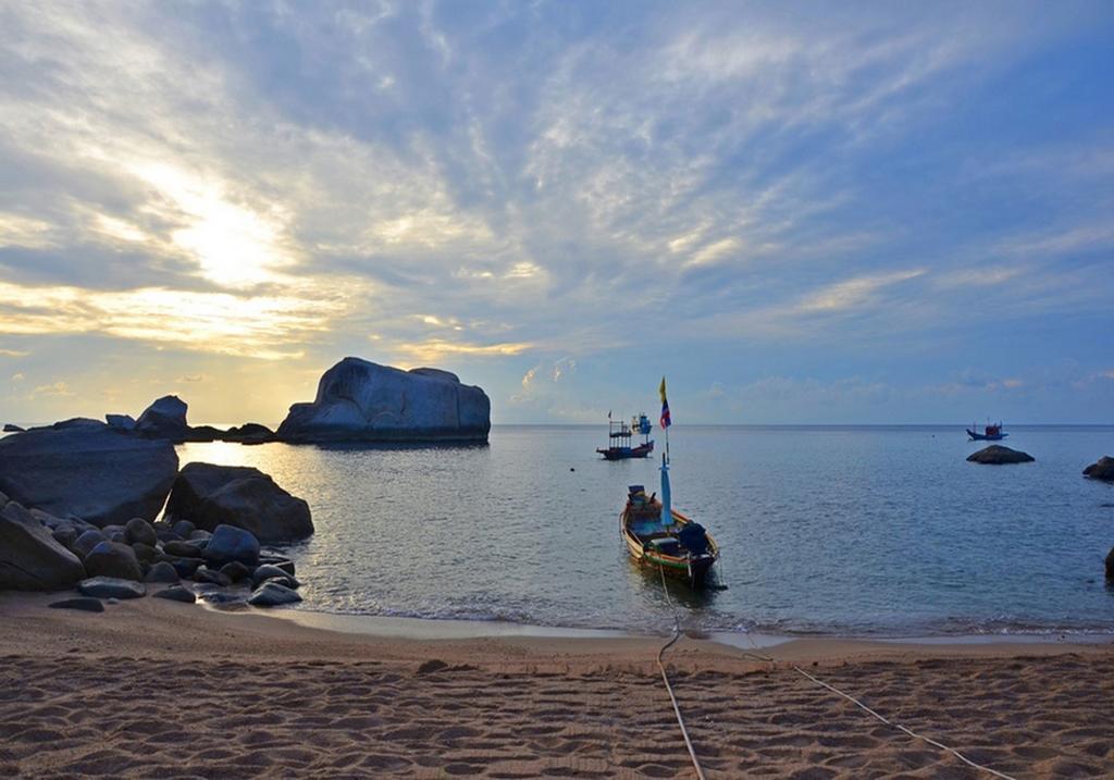 Mountain Reef Beach Resort Koh Tao Exteriör bild